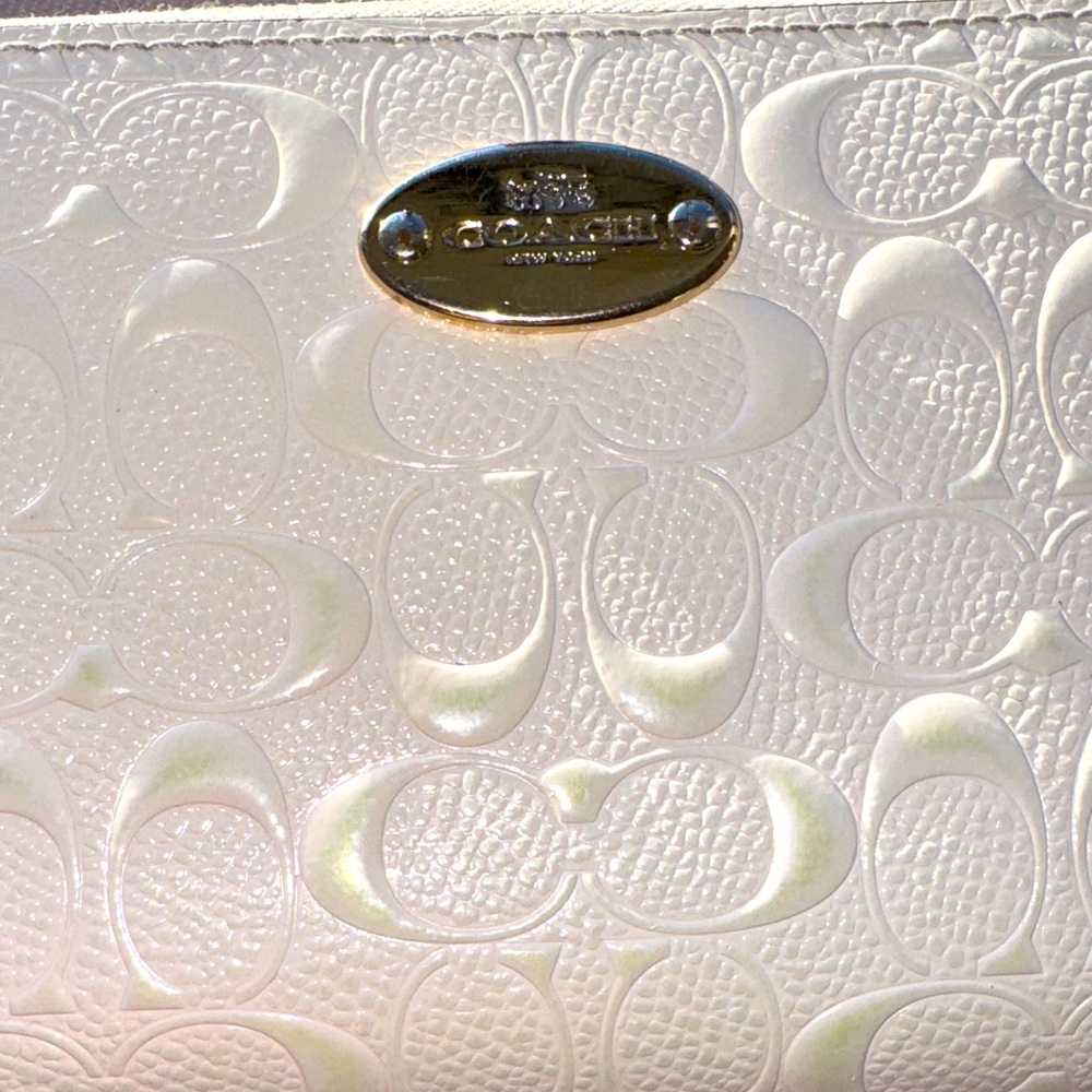 Coach Cream Embossed Wallet - Picture 2 of 8